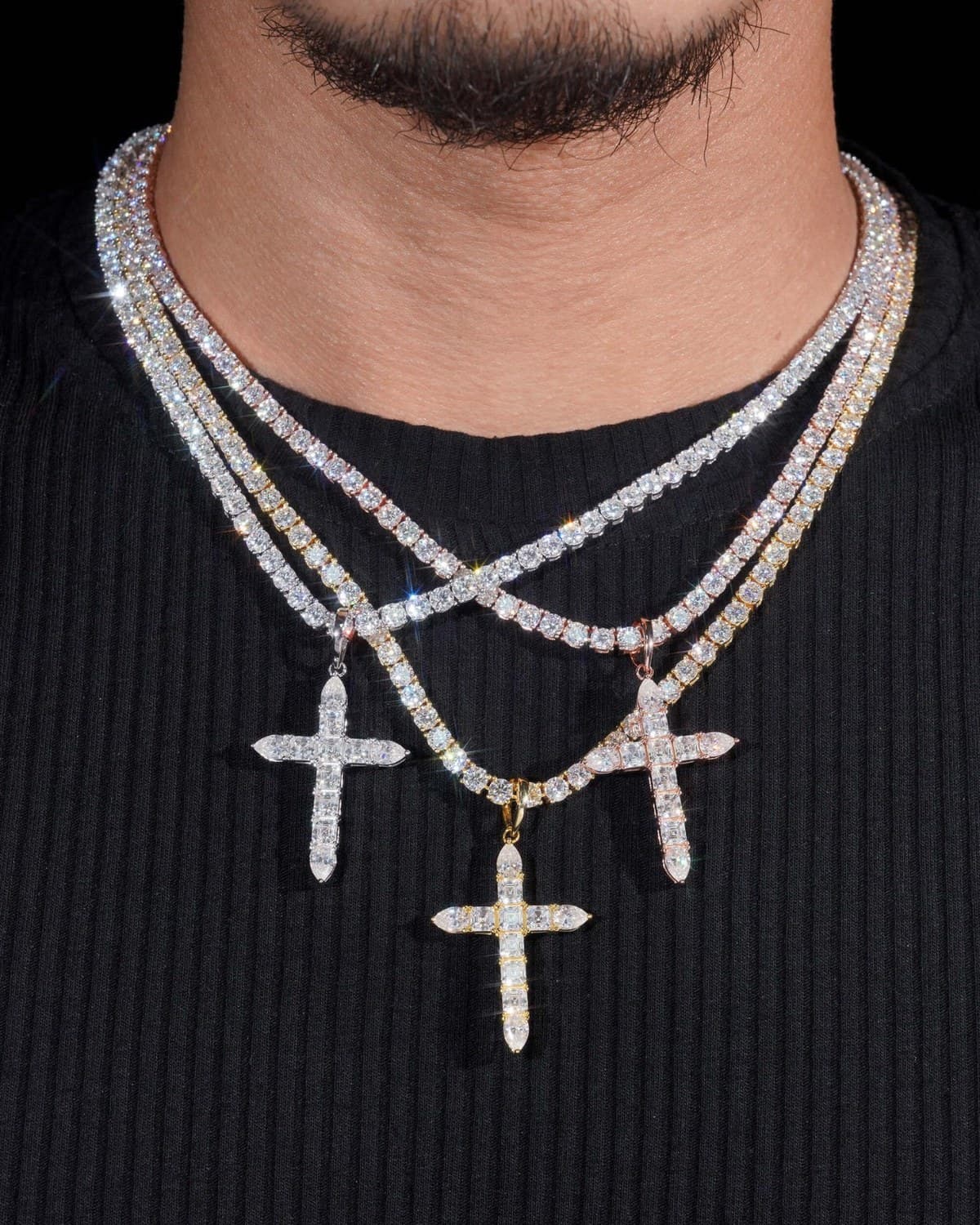 SIGNE — pendentifs portés (chaînes non incluses)